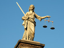 Foto: Statue Justitia